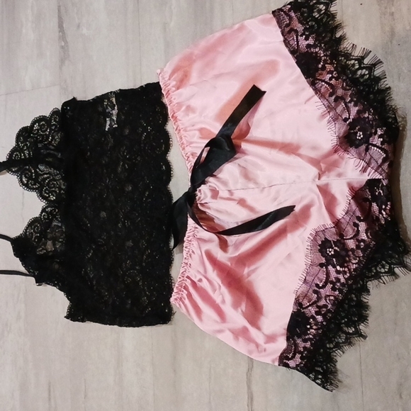 WOMEN'S Satin Lace Very Sexy Sleep Set. SIZE L. - Picture 3 of 8